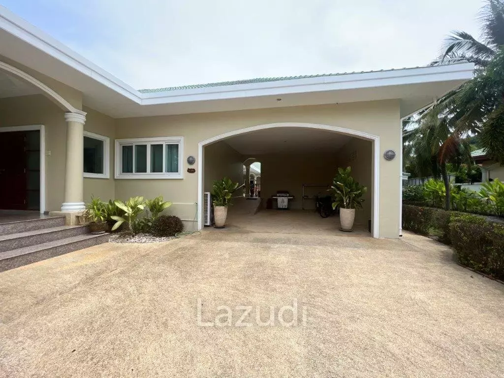 STUART PARK : Great Design 4 Bed Pool Villa