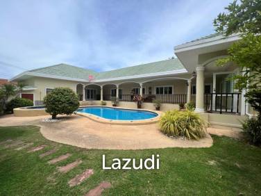 4 Bed 5 Bath Villa For Sale