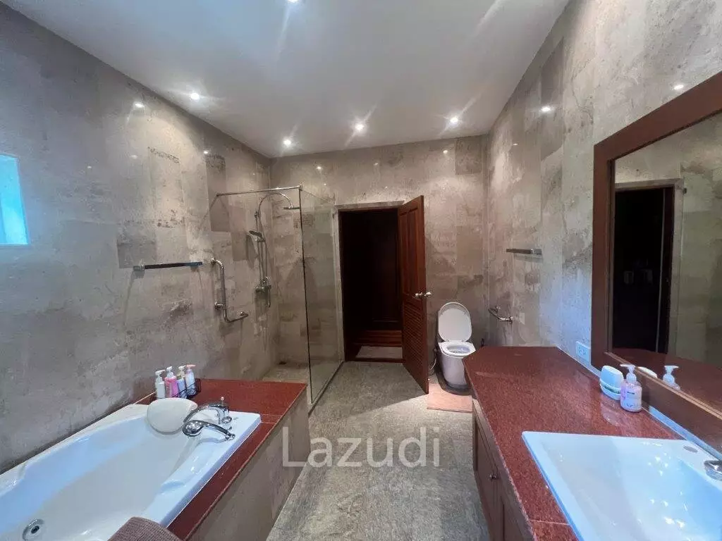 STUART PARK : Great Design 4 Bed Pool Villa