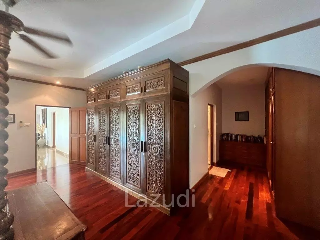 STUART PARK : Great Design 4 Bed Pool Villa
