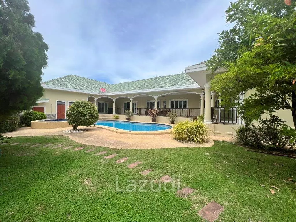 STUART PARK : Great Design 4 Bed Pool Villa