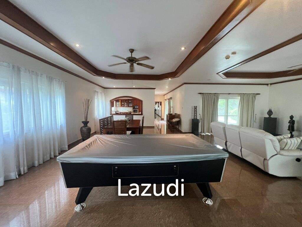 1,377 m² 4 Chambre 5 Salle de bain Villa Pour Vente