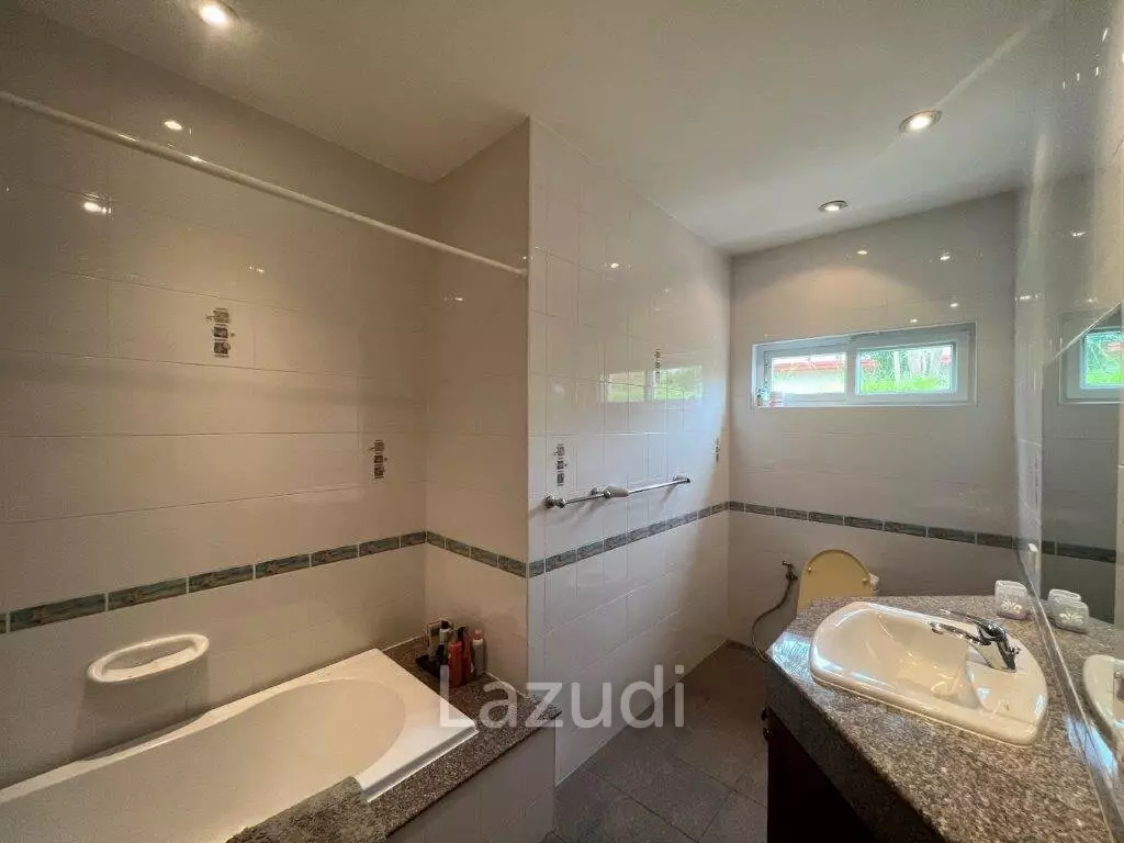 STUART PARK : Great Design 4 Bed Pool Villa