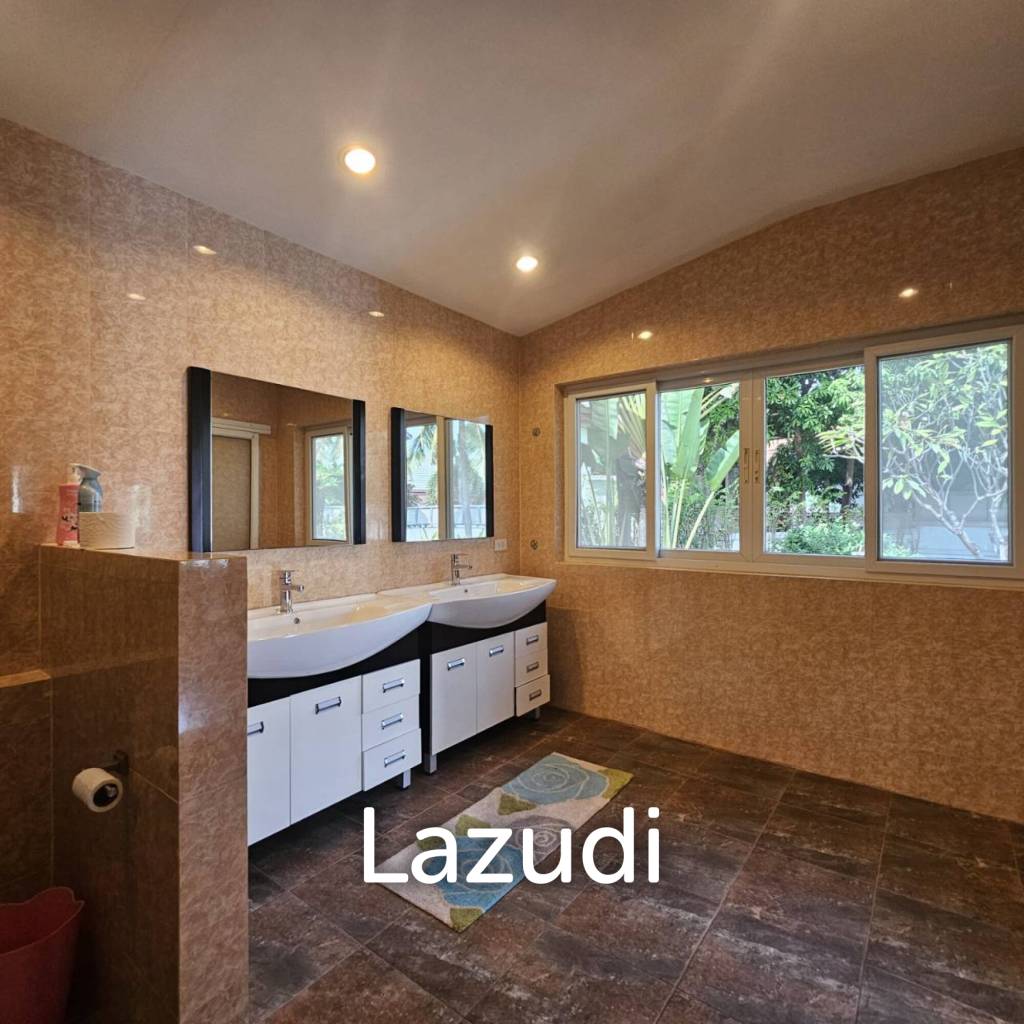 1,377 m² 4 Chambre 5 Salle de bain Villa Pour Vente