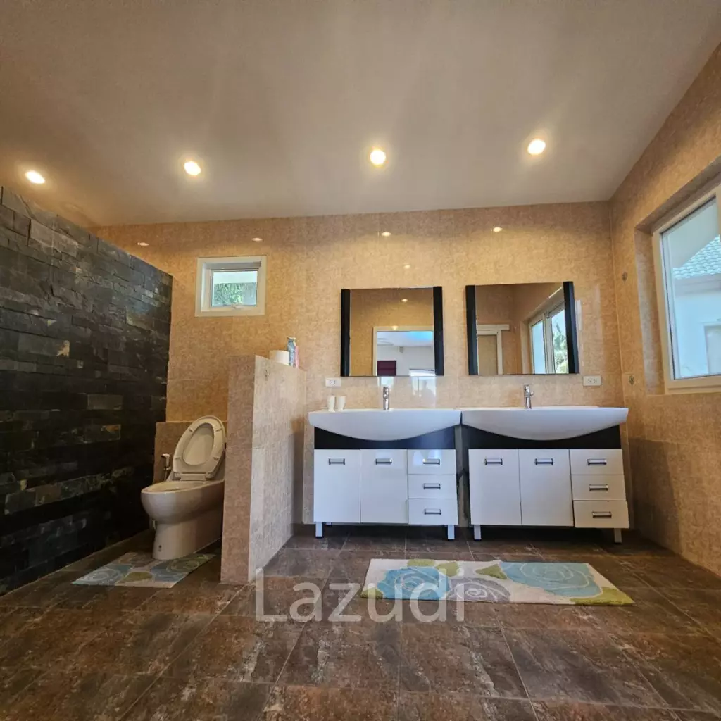 STUART PARK : Great Design 4 Bed Pool Villa