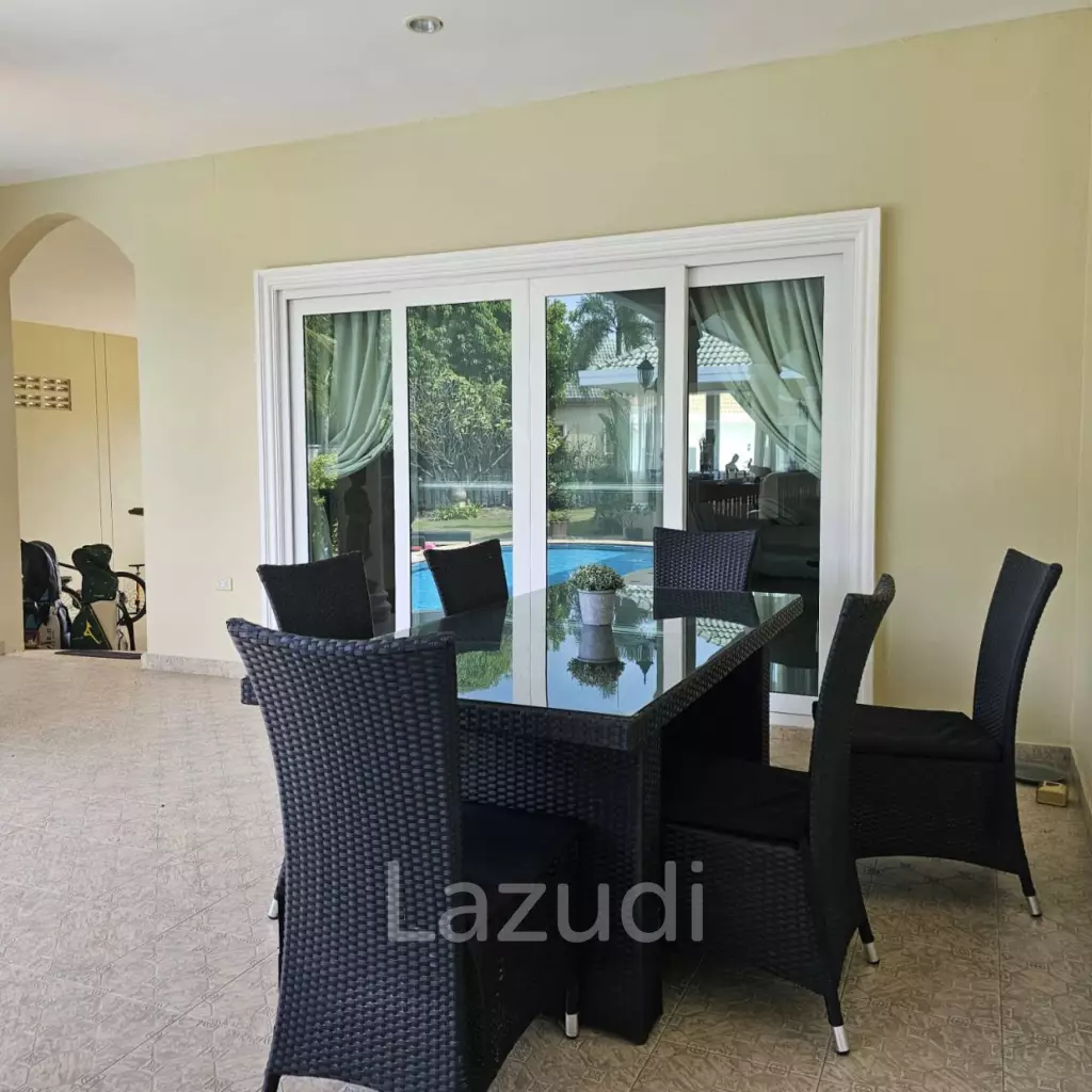 STUART PARK : Great Design 4 Bed Pool Villa