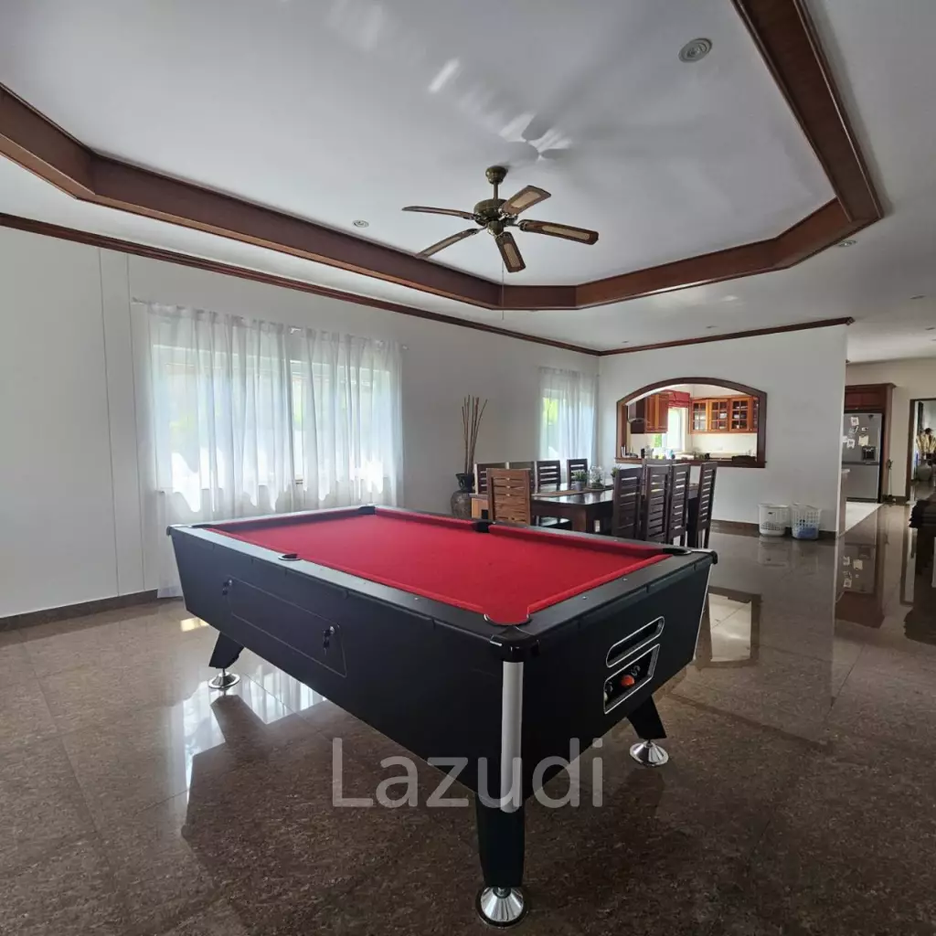 STUART PARK : Great Design 4 Bed Pool Villa