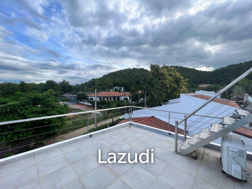 800 Sqm 5 Bed 4 Bath Villa For Sale