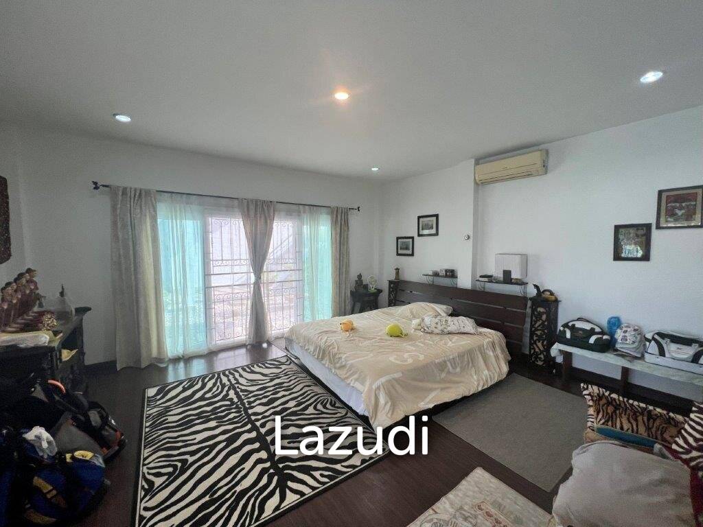 800 Sqm 5 Bed 4 Bath Villa For Sale