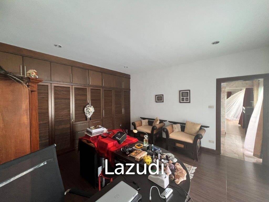 800 Sqm 5 Bed 4 Bath Villa For Sale