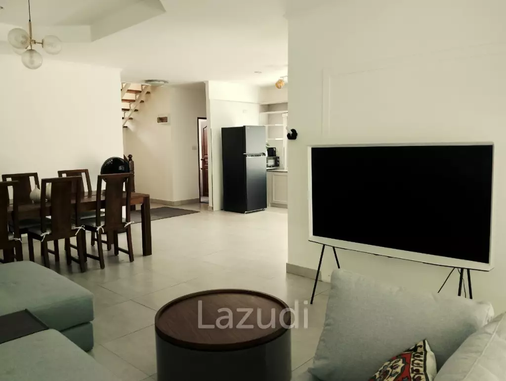 Elegant Pool Villa:  4 bedrooms villa on Soi 88
