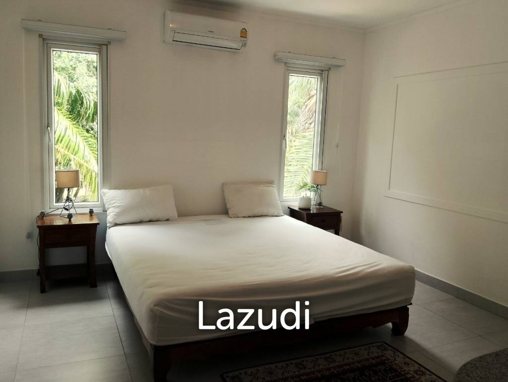 Elegant Pool Villa:  4 bedrooms villa on Soi 88