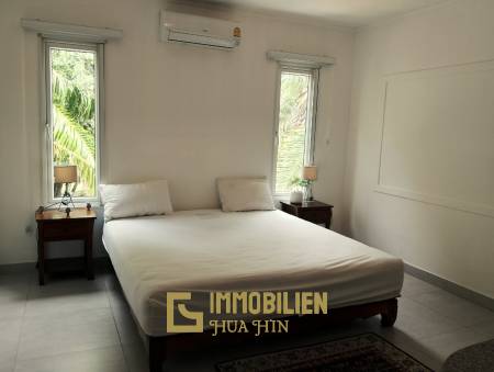 Elegant Pool Villa:  4 bedrooms villa on Soi 88