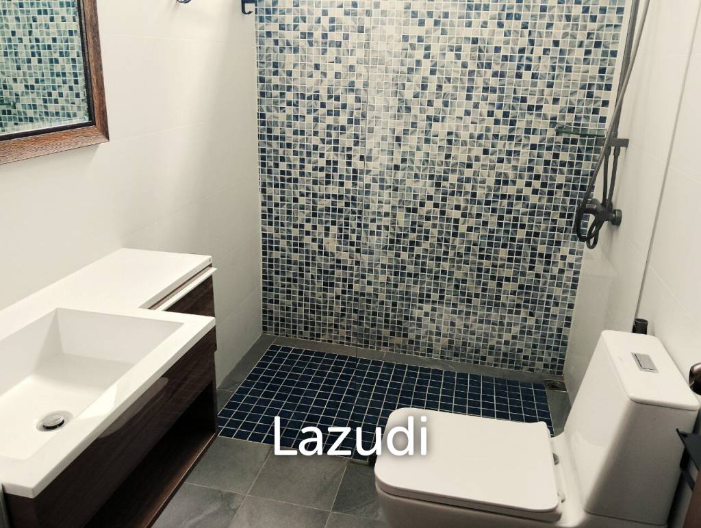 Elegant Pool Villa:  4 bedrooms villa on Soi 88