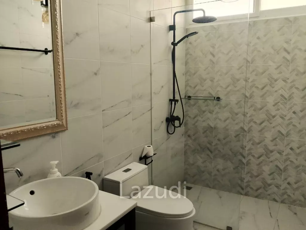 Elegant Pool Villa:  4 bedrooms villa on Soi 88