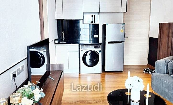 2 Bed 1 Bath 51 SQ.M Park Origin Phromphong