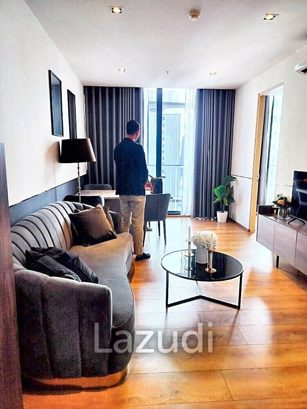 2 Bed 1 Bath 51 SQ.M Park Origin Phromphong
