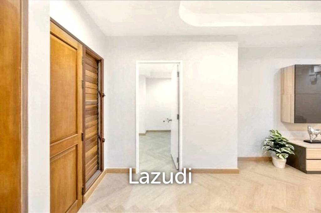 2 Bedroom 1 Bathroom 80 SQ.M Baan Chao Praya