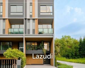 3 Bed 4 Bath 226 SQ.M PATIO Watcharapol - Ramindra