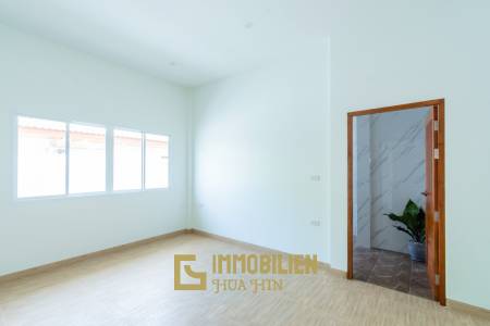 Modern 3 bed pool villa Soi 102, close to downtown