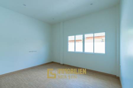 Modern 3 bed pool villa Soi 102, close to downtown