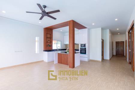 Modern 3 bed pool villa Soi 102, close to downtown