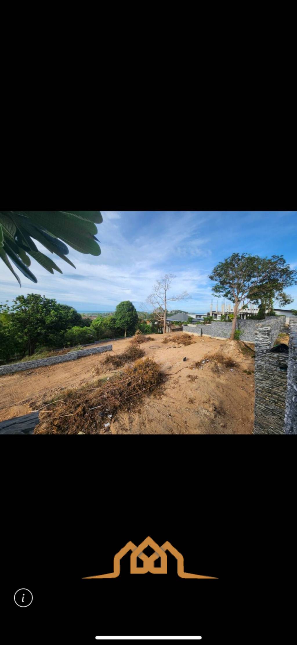 1.35 rai seaview land in Plai laem