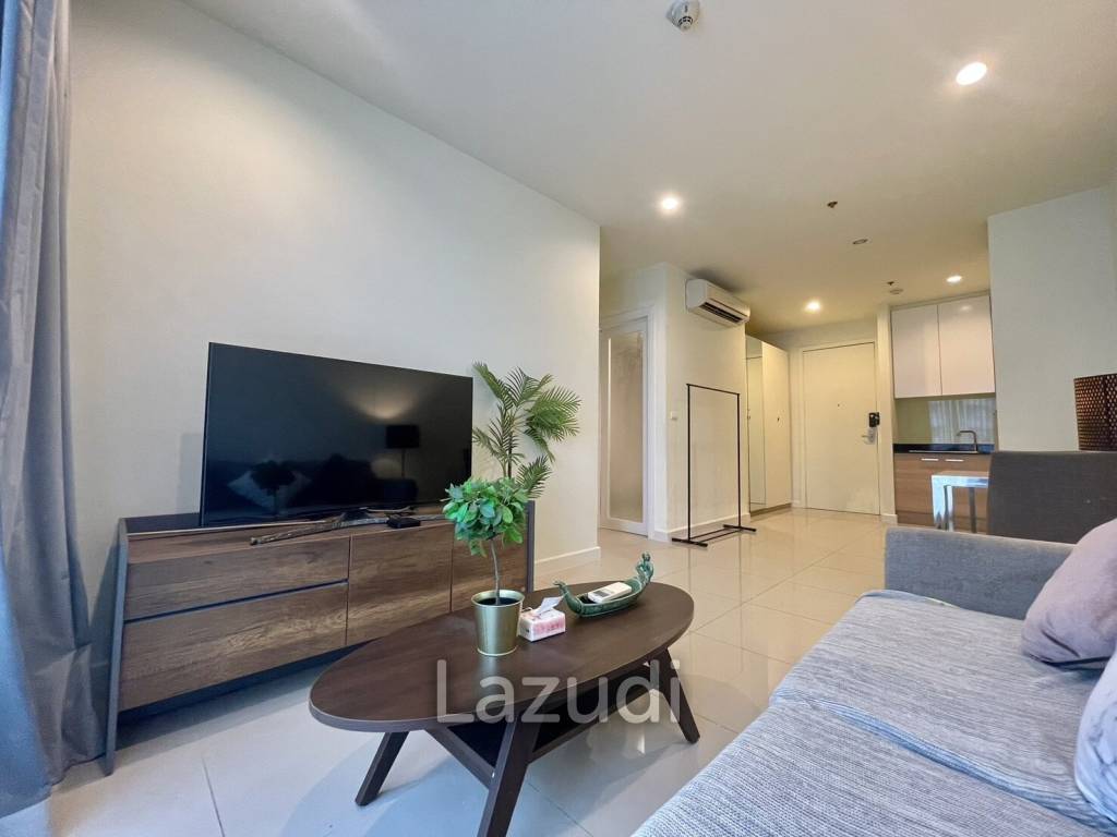 1 Bed 1 Bath 45 SQ.M. Circle Condominium