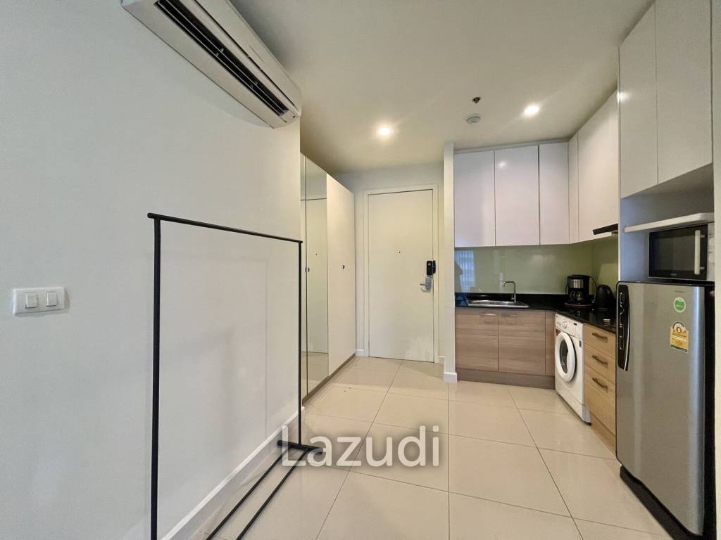 1 Bed 1 Bath 45 SQ.M. Circle Condominium