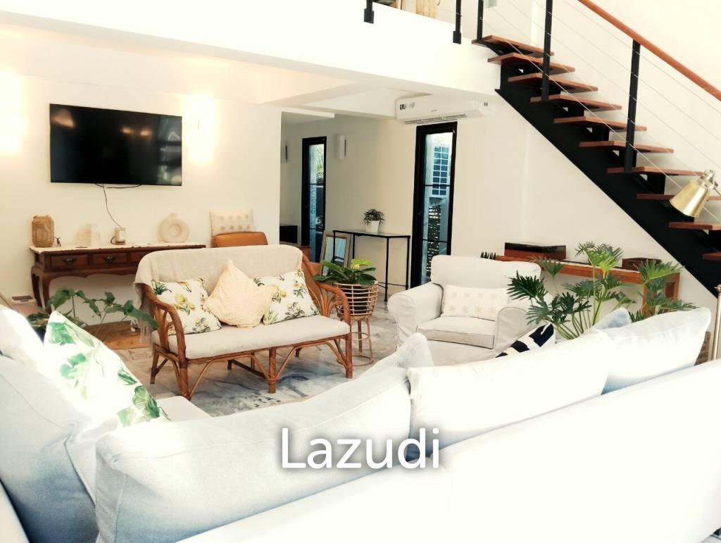 3 Bedroom 3 bathroom Pool Villa close to the beach