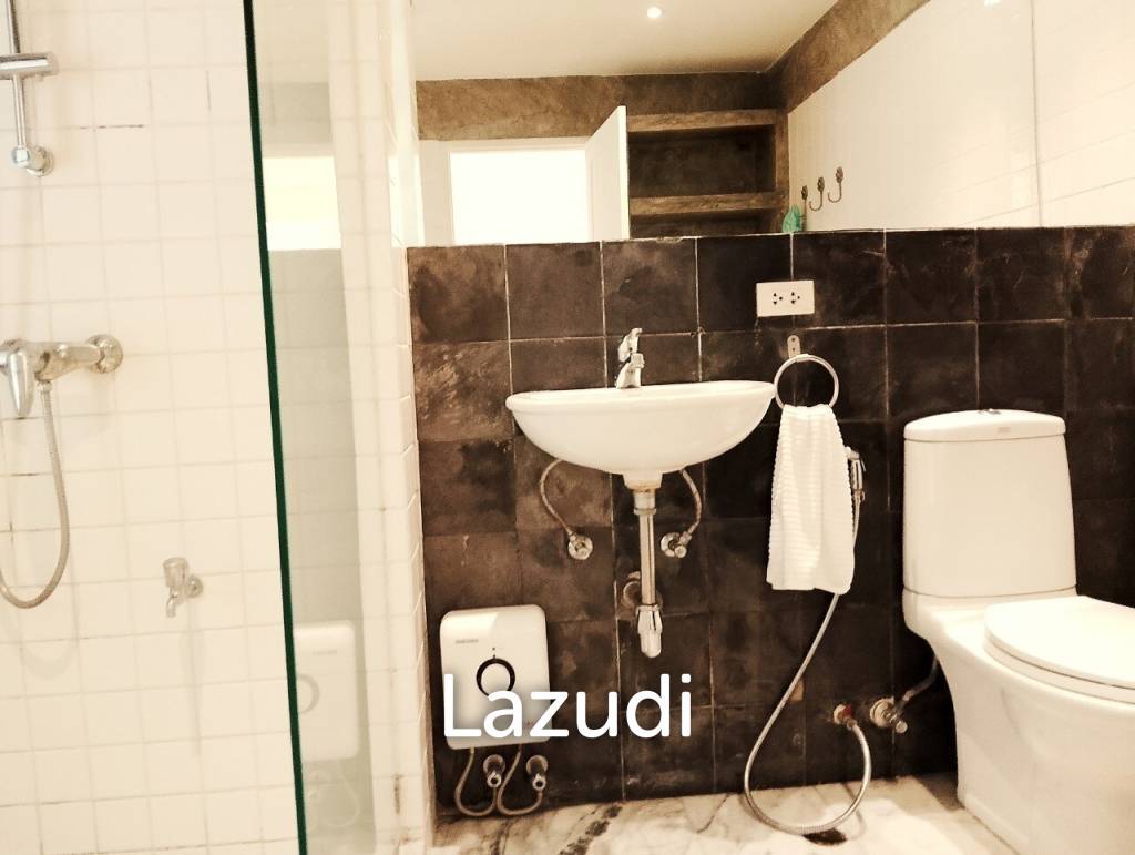 3 Bedroom 3 bathroom Pool Villa close to the beach