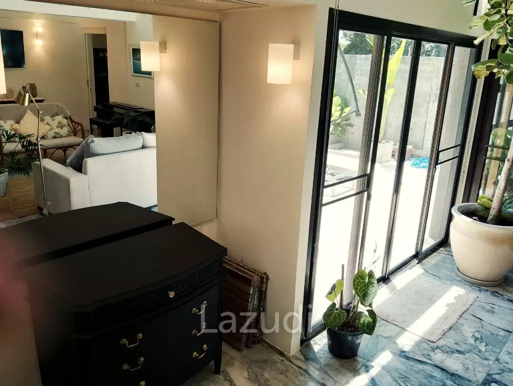 3 Bedroom 3 bathroom Pool Villa close to the beach