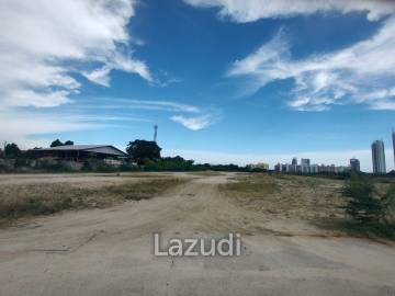9 Rai 44 SQ.W. (14,576 SQ.M.) Land in Jomtien