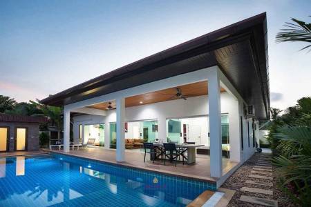 Modern 3-Bedroom Pool Villa For Rent In Rawai