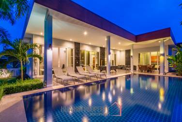 Black Lotus 4 Bedroom Pool Villa with Guesthouse