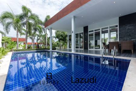 Black Lotus 4 Bedroom Pool Villa with Guesthouse