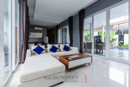 Black Lotus 4 Bedroom Pool Villa with Guesthouse