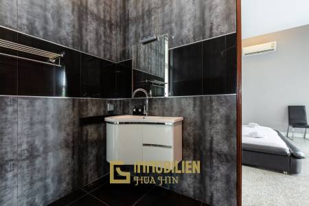 690 metro cuadrado 4 ` 4 Baño Villa de Venta