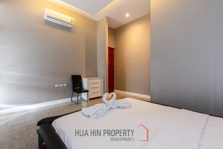 Black Lotus 4 Bedroom Pool Villa with Guesthouse