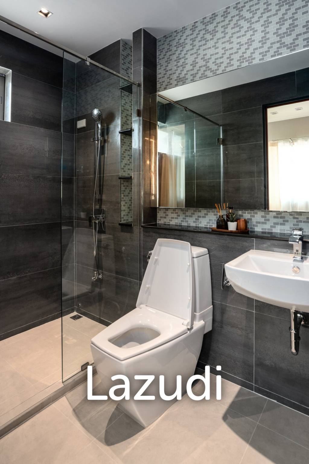 5 Bed 6 Bath 393 SQ.M Perfect Masterpiece Ramkhamhaeng