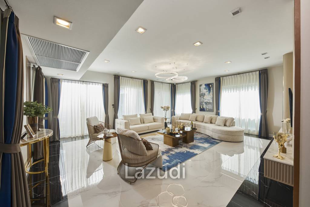 4 Bed 5 Bath 540 SQ.M Perfect Masterpiece Sukhumvit 77