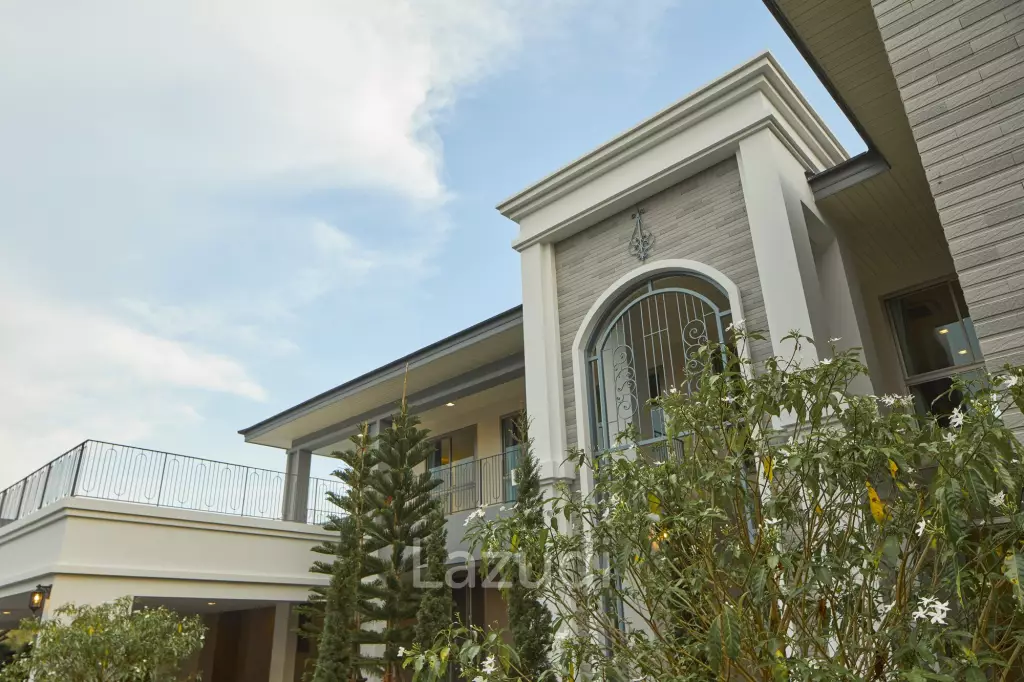 5 Bed 6 Bath 767 SQ.M Perfect Masterpiece Sukhumvit 77