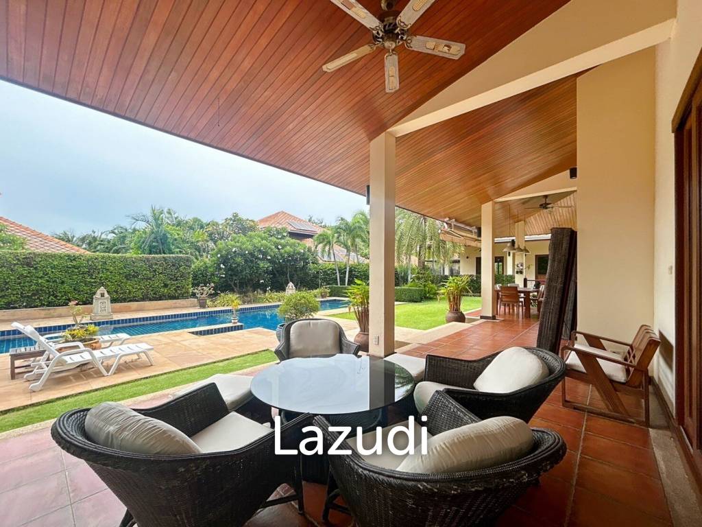 White Lotus 2 : 5 Bedroom, Balinese Style, Luxury Pool Villa close to Hua Hin Town