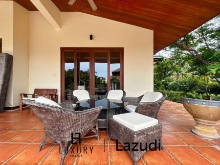 White Lotus 2 : 5 Bedroom, Balinese Style, Luxury Pool Villa close to Hua Hin Town