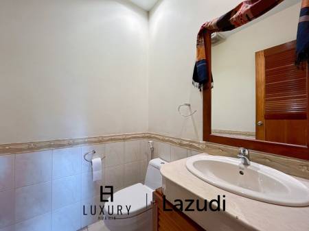 1,736 metro cuadrado 5 ` 5 Baño Villa de Venta