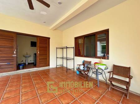 1,736 metro cuadrado 5 ` 5 Baño Villa de Venta