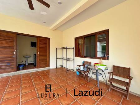 1,736 metro cuadrado 5 ` 5 Baño Villa de Venta