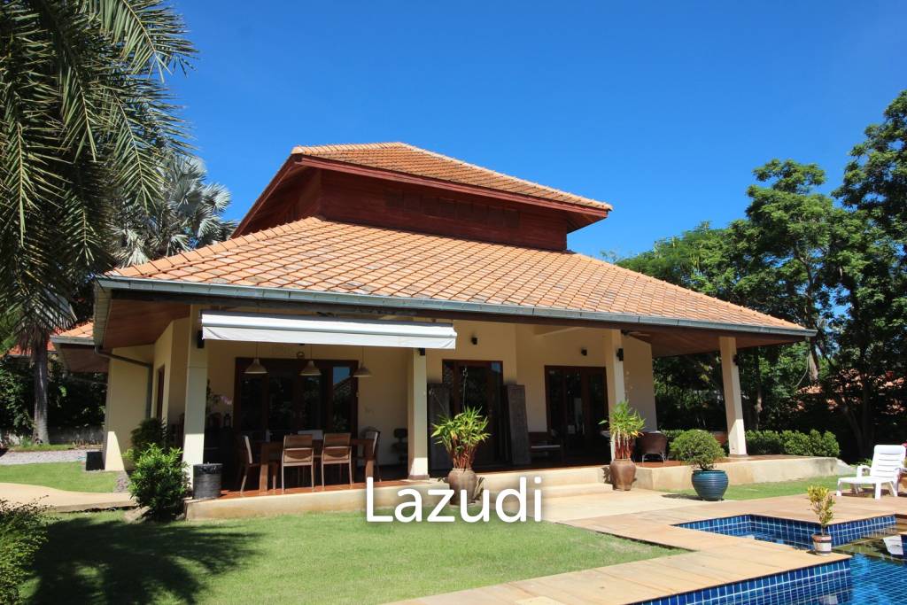 White Lotus 2 : 5 Bedroom, Balinese Style, Luxury Pool Villa close to Hua Hin Town