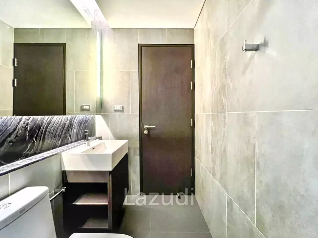 1 Bedroom 1 Bathroom 32 SQ.M The Lumpini24