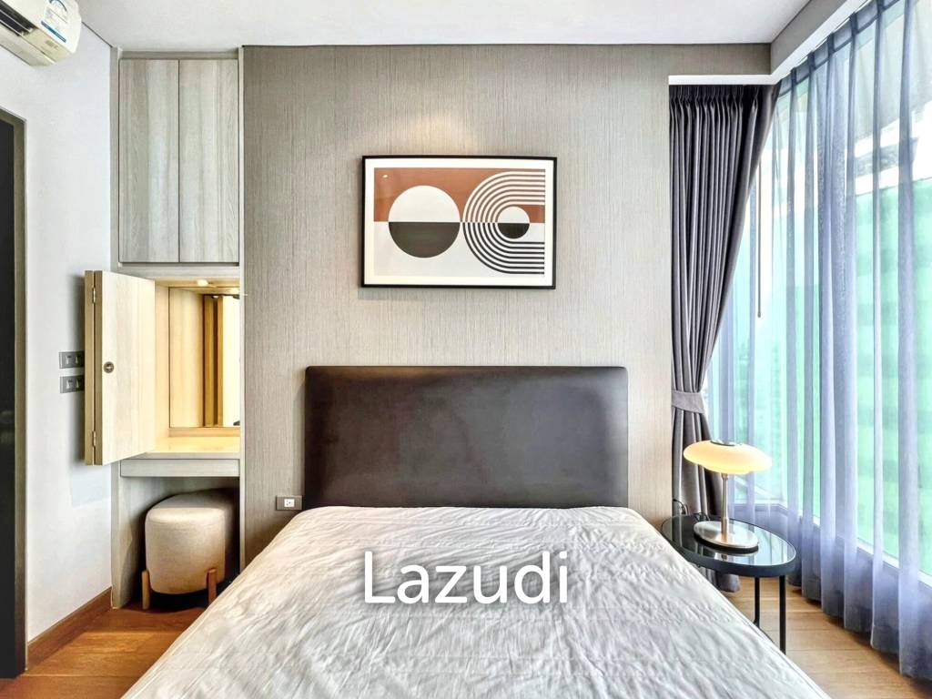 1 Bedroom 1 Bathroom 32 SQ.M The Lumpini24